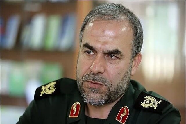 دلیل عقب نشینی دشمن از مواضع‌اش از نگاه معاون سیاسی سپاه