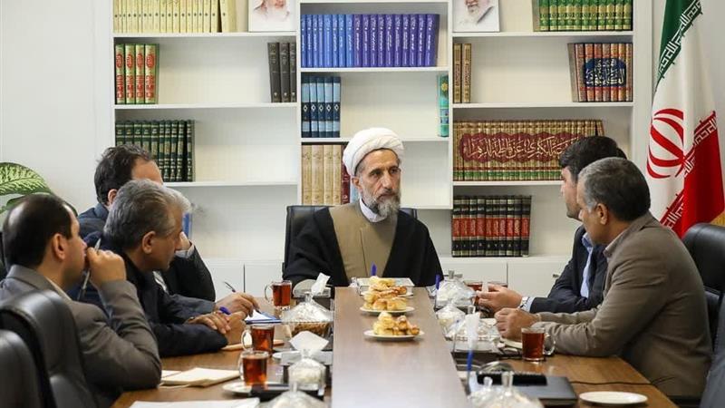 امام جمعه قزوین: متقاضیان نهضت ملی مسکن مطالبه خود را از مجاری قانونی پیگیری کنند