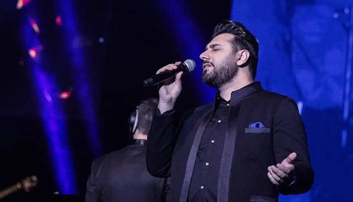 اجرای موزیک «لحظه» در کنسرت احسان خواجه امیری