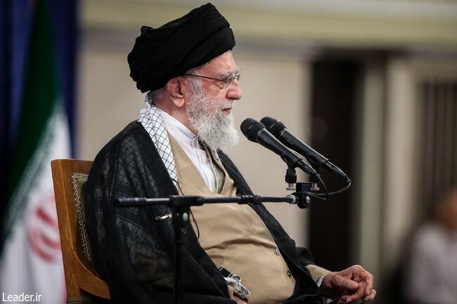 عکس/ دیدار مسئولان و کارگزاران حج با رهبر انقلاب