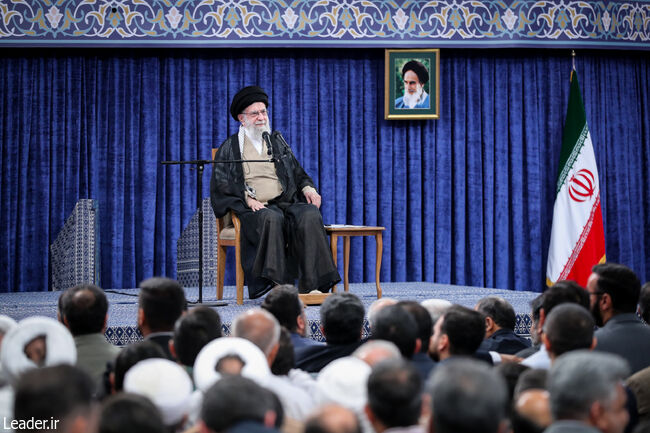 عکس/ دیدار مسئولان و کارگزاران حج با رهبر انقلاب