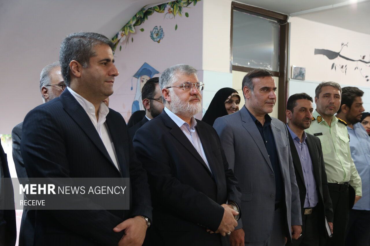 تقدیر استاندار تهران از معلمان