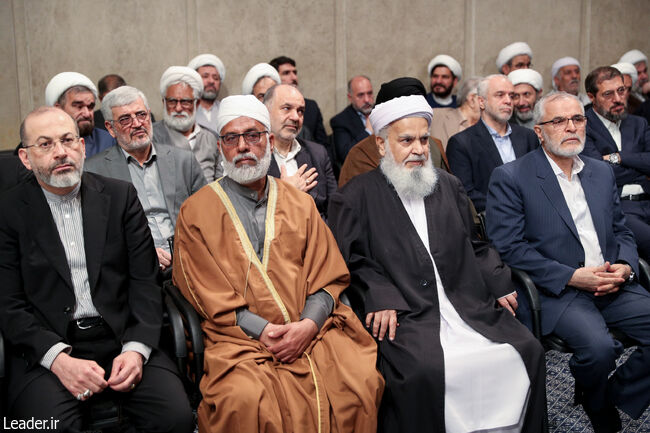 عکس/ دیدار مسئولان و کارگزاران حج با رهبر انقلاب