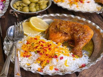 مرغ مشهدی؛ ترکیب بی‌نظیر زعفران و ادویه‌های شرقی!