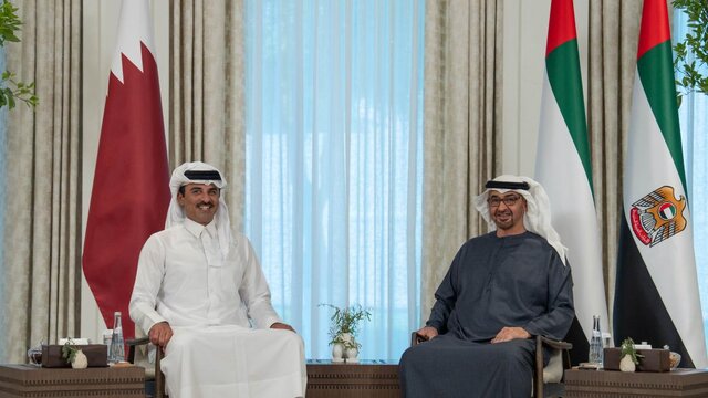 امیر قطر با رئیس امارات دیدار کرد