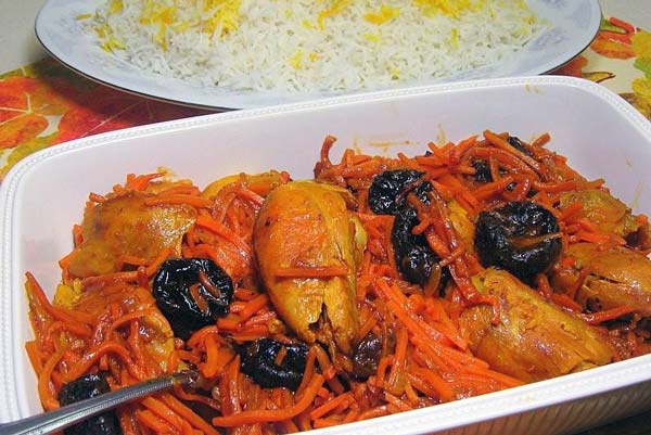 خورشت هویج با مرغ؛ یک ناهار دلبر