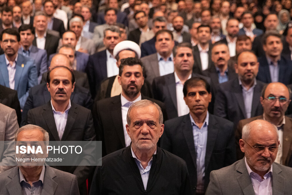 عکس/ گرامیداشت «روز معلم» با حضور رئیس‌جمهور