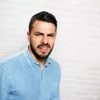آقایون محترم واقعا چرا اینقدر بی دقتید؟