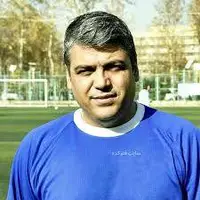ستار همدانی: آقای سمیعی در حد و قواره استقلال نبود