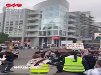 بازداشت خشونت‌آمیز به‌دلیل بالا بردن پرچم فلسطین