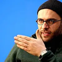 مزایای خاکی‌بودن برای «بابک حمیدیان»