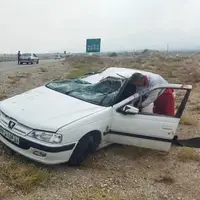 واژگونی پژو در محور بهارستان – کبوترآباد ۶ مصدوم داشت