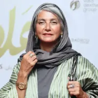 رویا جاویدنیا با یک تیپ خاص جلب‌توجه کرد