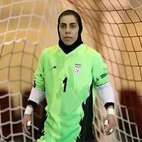 صحبت های کاپیتان تیم ملی فوتسال بانوان پیش از شروع تمرین برای قهرمانی در آسیا