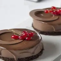 کیک دسر شکلاتی با بافت و طعم بینظیر