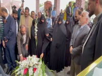 حضور خانواده شهدای خدمت و جمعی از اعضای دولت شهید رئیسی در تبریز