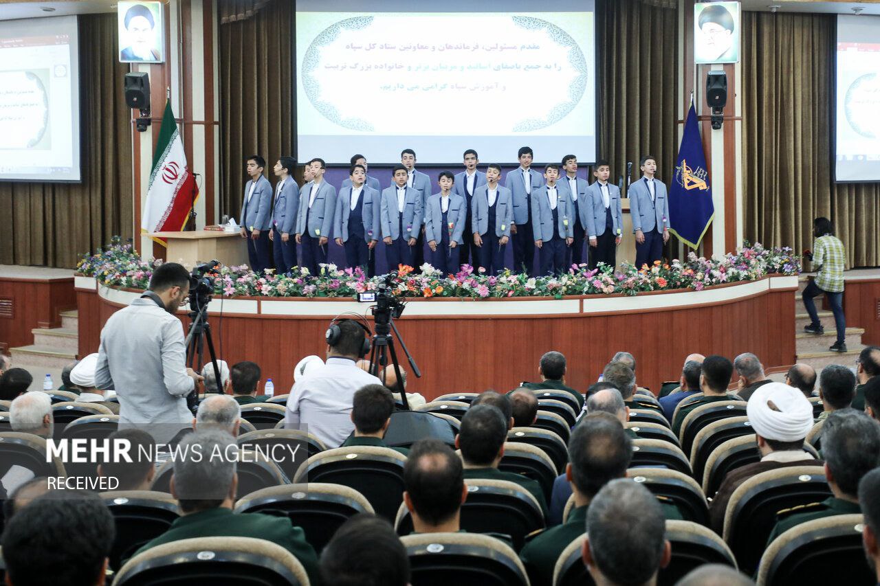 عکس/ تجلیل و تکریم استادان و مربیان سپاه