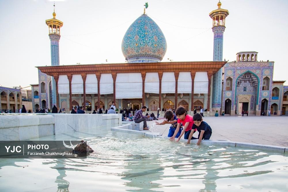 عکس/ کودکانه‌های حرم؛ به مناسبت روز بزرگداشت شاهچراغ  