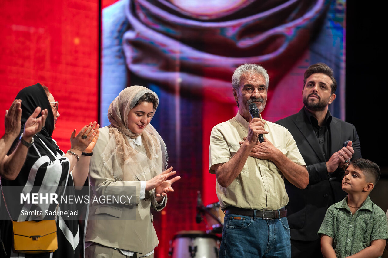اکران سریال یزدان در برج میلاد