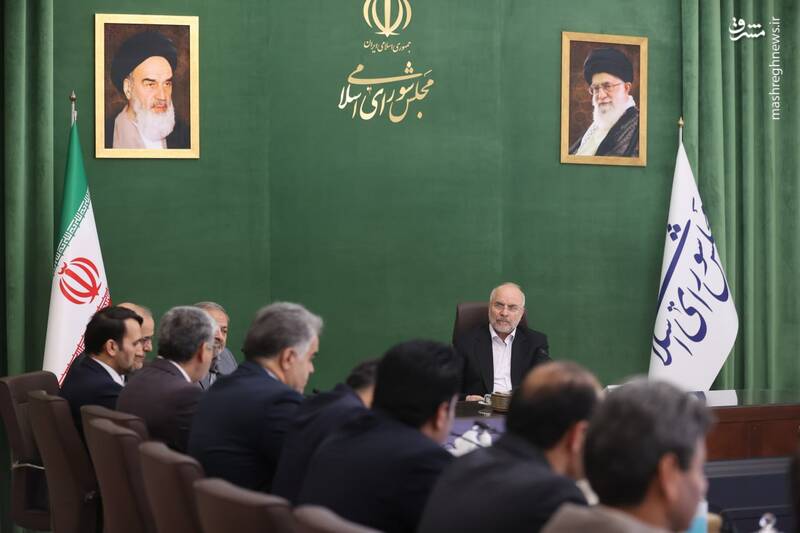 دیدار قالیباف با جمعی از معلمان نمونه کشوری