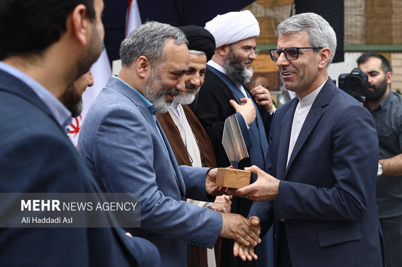 چهل و ششمین سالگرد تاسیس روزنامه تهران تایمز