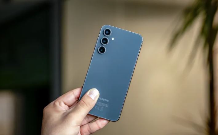 آپدیت One UI 7 برای گلکسی S23 FE به‌صورت جهانی در دسترس قرار گرفت