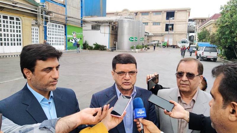 افزایش سهمیه ارزی صنعت در ۱۴۰۴؛ تمرکز وزارت صمت بر رونق صنایع تبدیلی