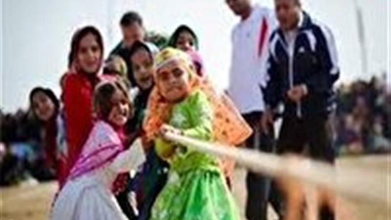قضاوت داور چهارمحال و بختیاری در مسابقات دختران آفتاب ایران