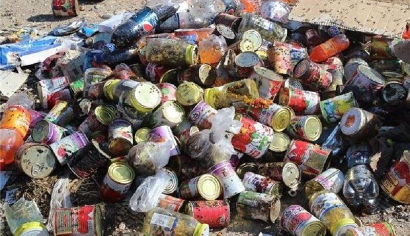 افزون بر ۵ تن موادغذایی در آبادان از چرخه مصرف خارج شد