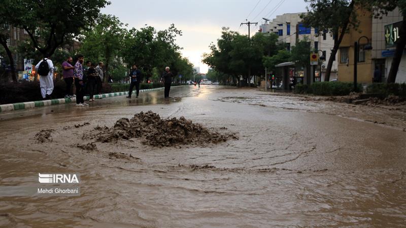تگرگ شدید در زنجان سیل نداشت