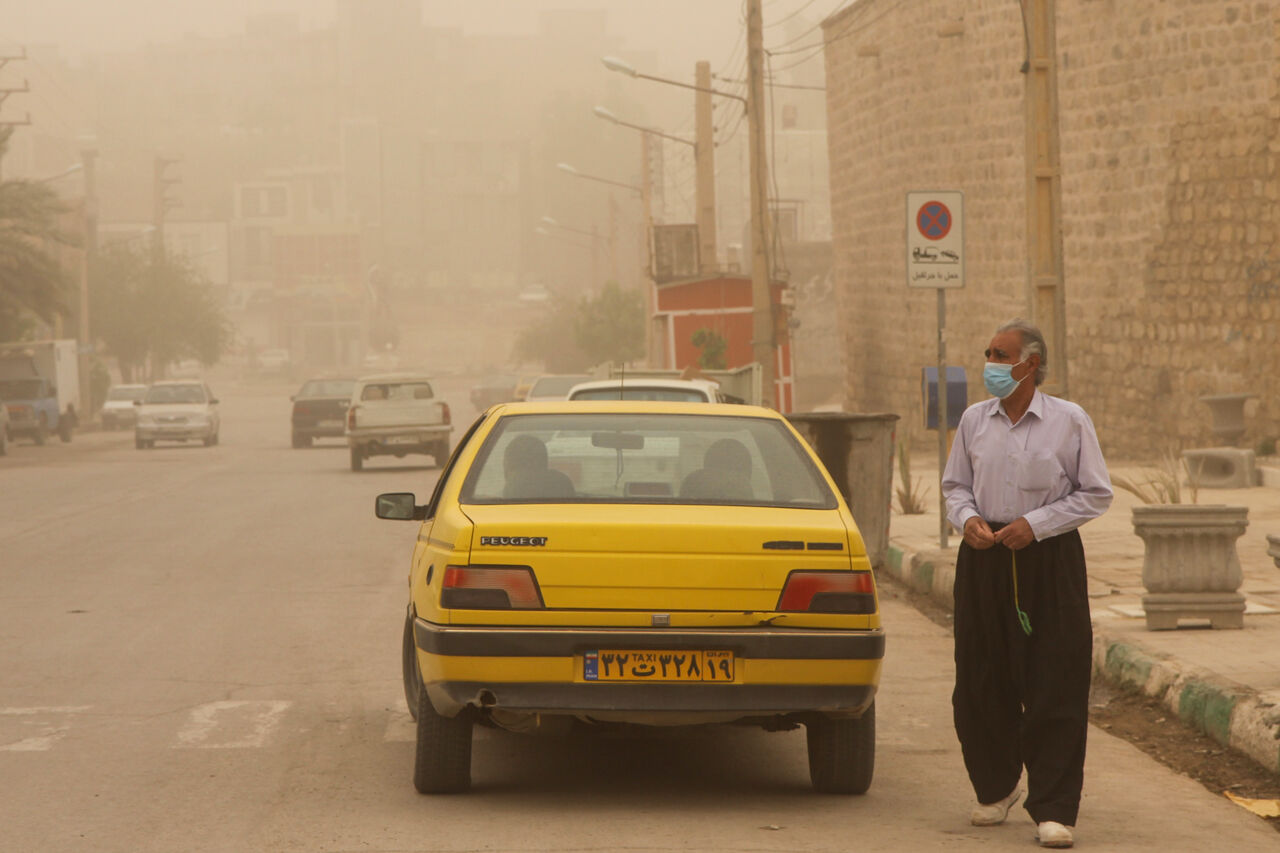 گردوخاک گسترده در غرب و جنوب‌غرب