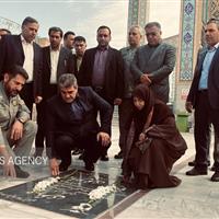 قدم اول انصاری در سمنان؛ ادای احترام به ۳هزار شهید والامقام استان