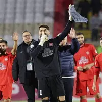 مربی پیشین پرسپولیس: بیرانوند نقش پررنگ در قهرمانی تراکتور داشت