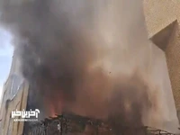 آتش‌سوزی انبار لوازم یدکی موتورسیکلت در خیابان مولوی