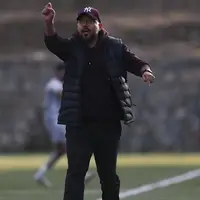 سرمربی شهرداری نوشهر روی نیمکت نمی‌نشیند!
