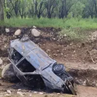 واژگونی و آتش‌سوزی پراید در عجب‌شیر، جان ۲ نفر را گرفت