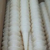 کارگاه غیربهداشتی نان بستنی قیفی!
