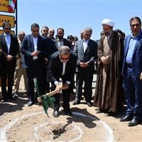 نخستین نیروگاه خورشیدی ۱۰ مگاواتی زیرکوه کلنگ‌زنی شد
