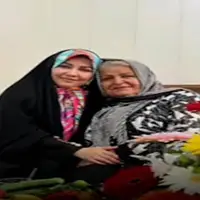 دیدار جالب گوینده خبر با معلم کلاس اول خود