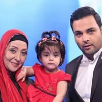 چهره ها/ عکس بازیگر سریال «آوای باران» و دانشجویانش در دانشگاه