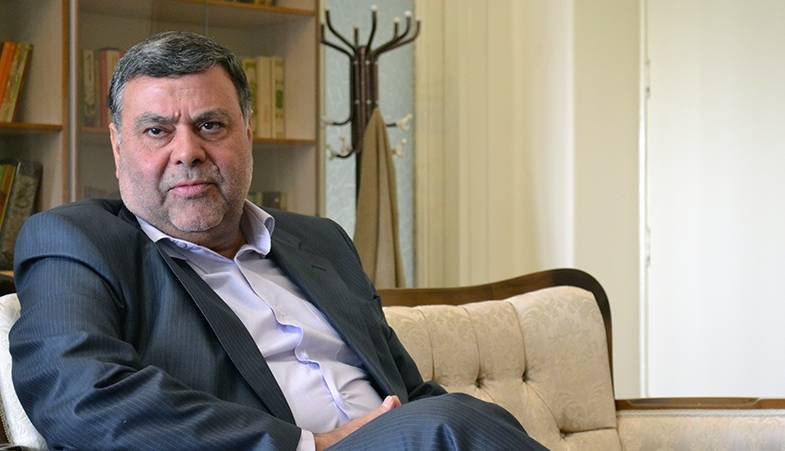 عضو مجمع تشخیص مصلحت: تندروها دچار نوعی جهل مقدس هستند