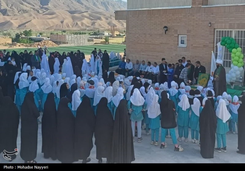 کاروان زیر سایه خورشید در شهرستان گرمه