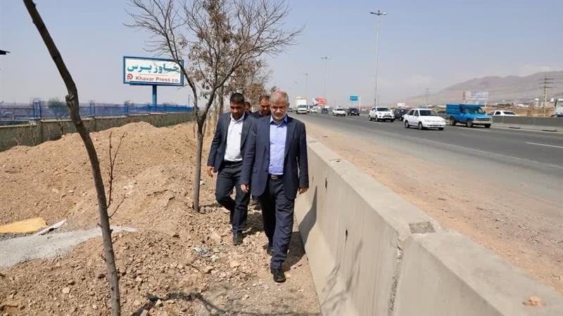 تأکید استاندار البرز بر لزوم تسریع در تکمیل آزادراه شمالی کرج
