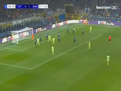 از دهانه دروازه نتونست گل بزنه؛ اینتر 4-3 بارسلونا