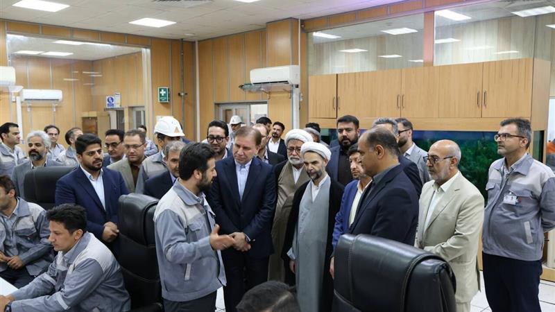 مشکلات تولید با حضور معاون اول قوه قضائیه در عسلویه بررسی شد