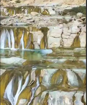 آبگرم نمکی و درمانی سیاهکُش در بندر خمیر