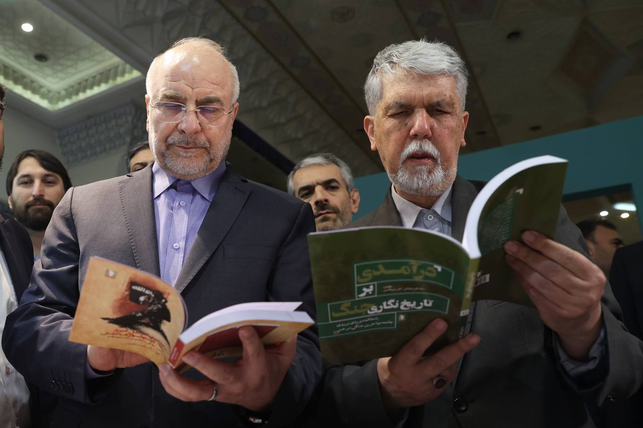 گزارش صداوسیما از بازدید رئیس مجلس از نمایشگاه بین المللی کتاب