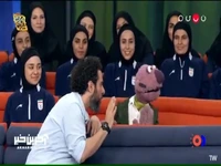 سرودی که جناب خان برای بانوان فوتسالیست خواند