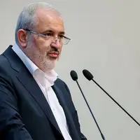 علی‌آبادی: دولت ۶۰ همت بدهی‌ پیمانکاران برق را تأمین می‌کند
