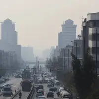 هوای تهران در شرایط ناسالم؛ سالمندان در خانه بمانند!